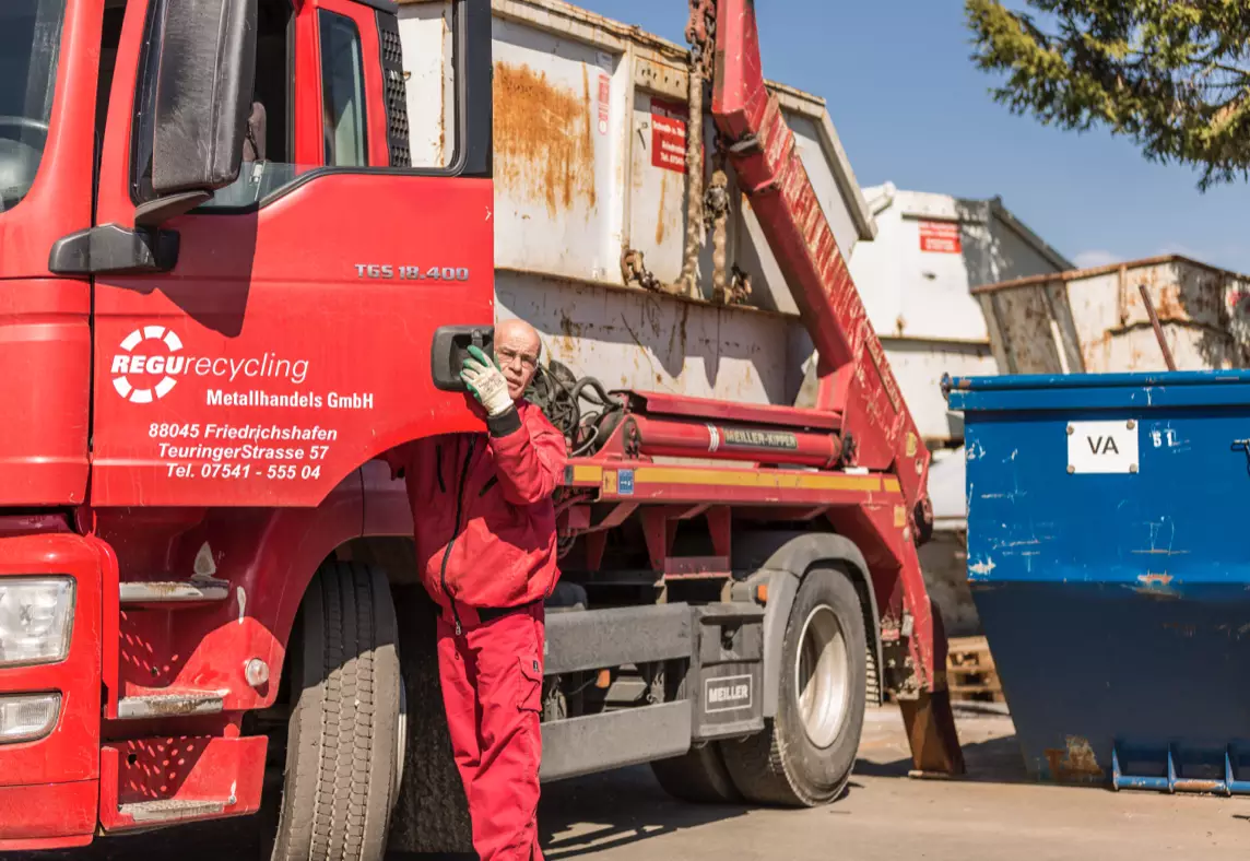 REGU Dienstleistungen Containerstellung 02@2x